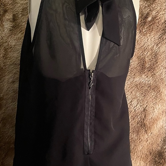 GUESS High Neck Sleeveless Top - Picture 2 of 6